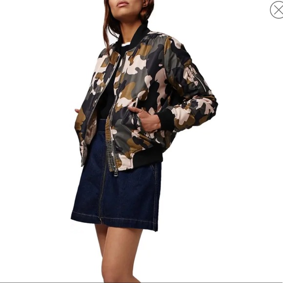 Topshop Camouflage Bomber Jacket (Size 2 US/UK 6) - Green, Taupe, Black & Gold - Picture 6 of 12